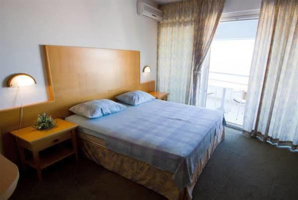 Apartments Maja Podstrana Dış mekan fotoğraf